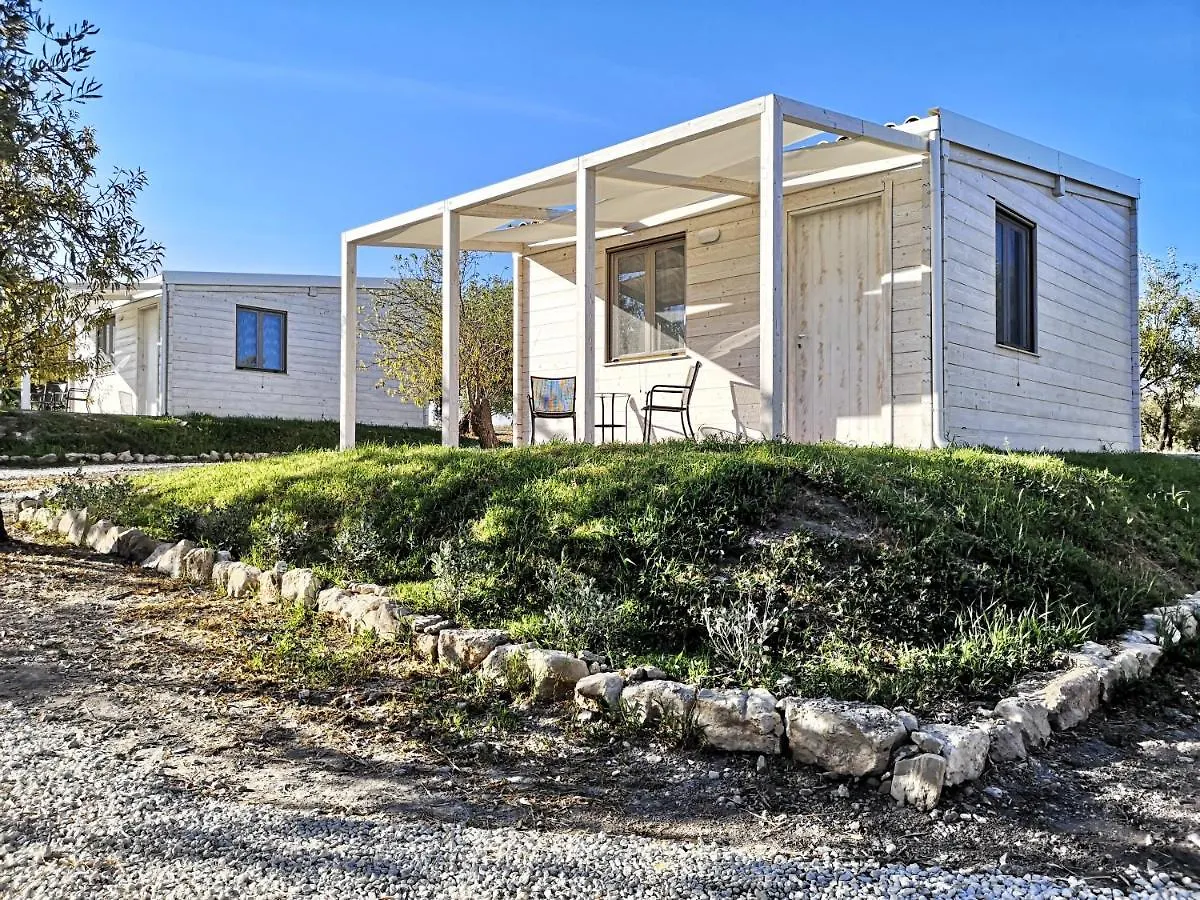 Mennuli&Alivi - Organic Farm Villa Noto Farm stay