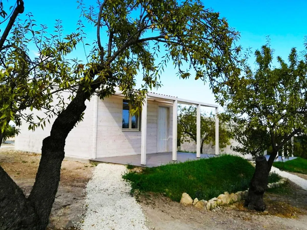 Mennuli&Alivi - Organic Farm Villa Noto 0*,  Italy
